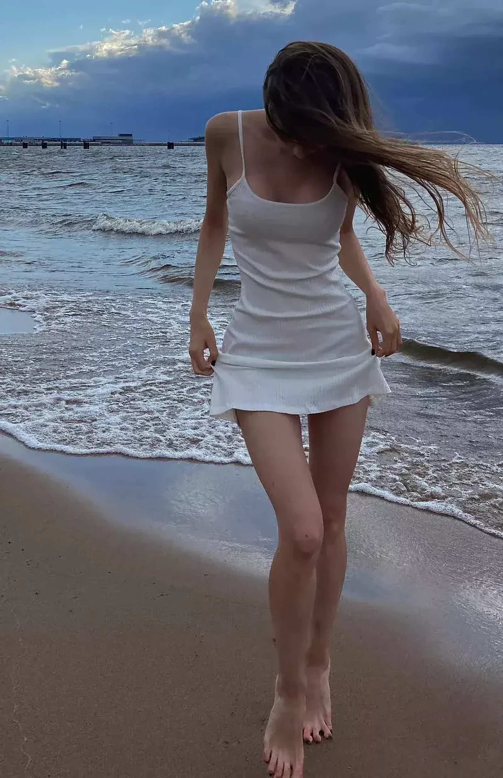 Базовое женское платье «MILOS» — 4