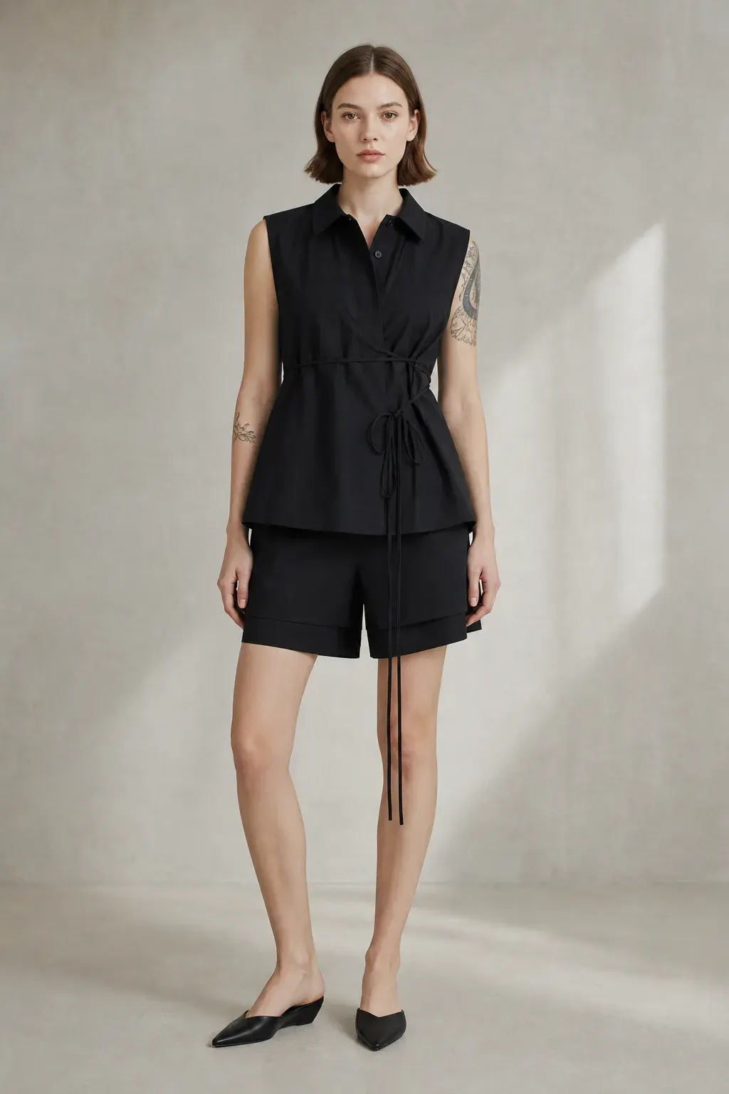 Women's blouse «OLEVA»