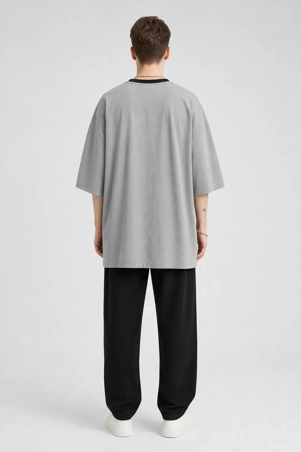 Men's oversized T-shirt «XOLA» — 2