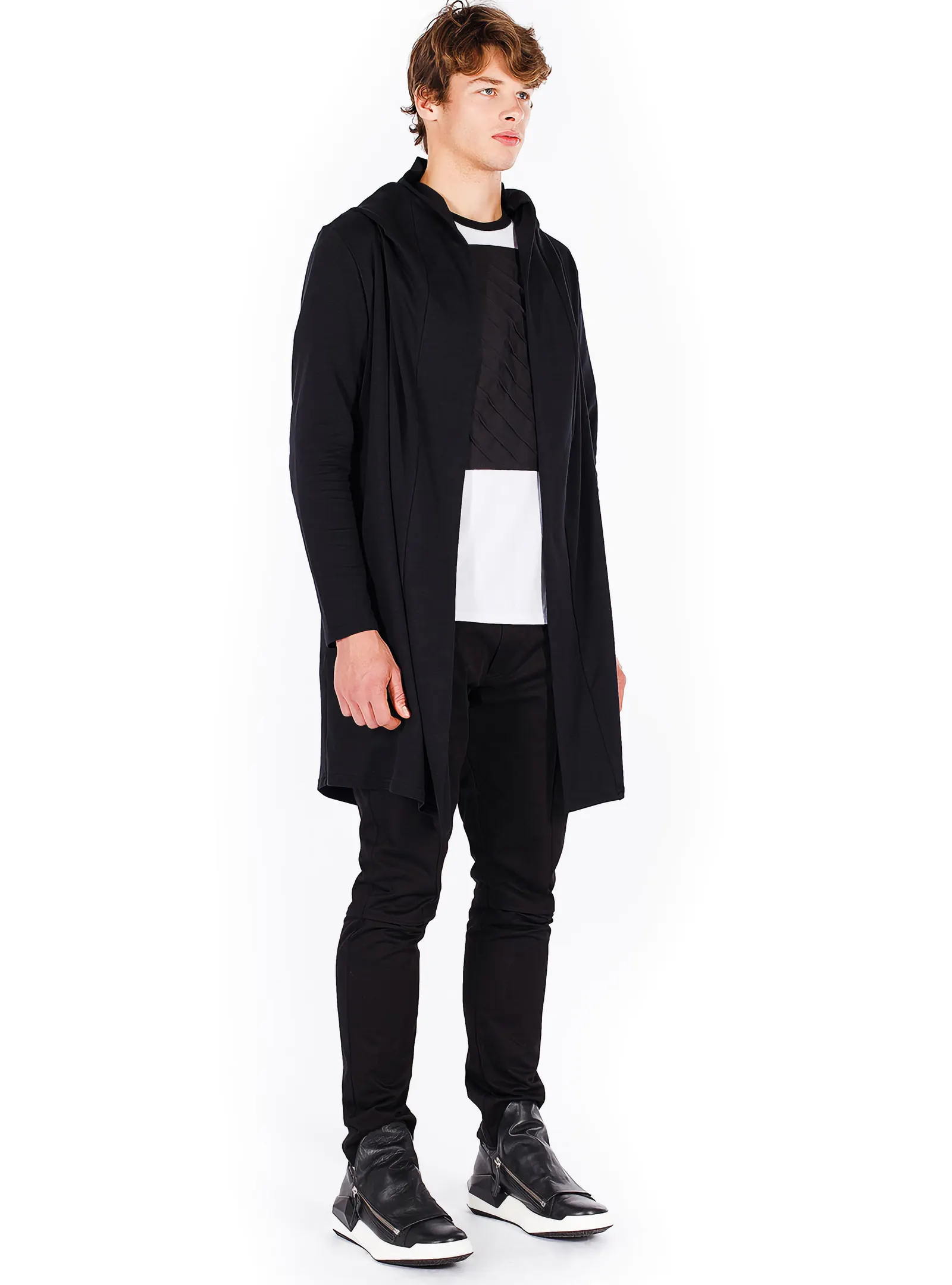 Мантия «N.M.m Black» — 2