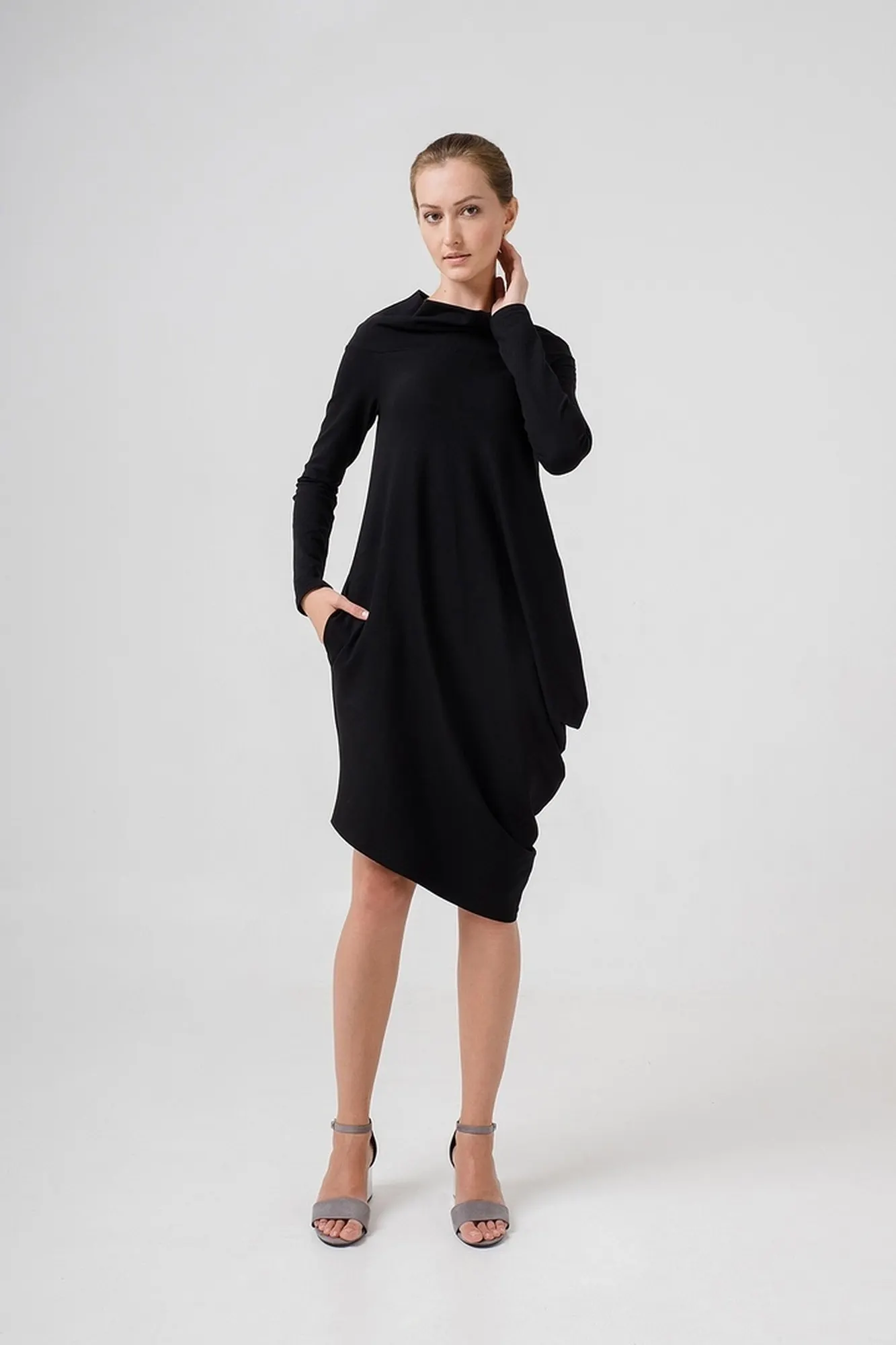 Платье «V.N2 Black» — 2