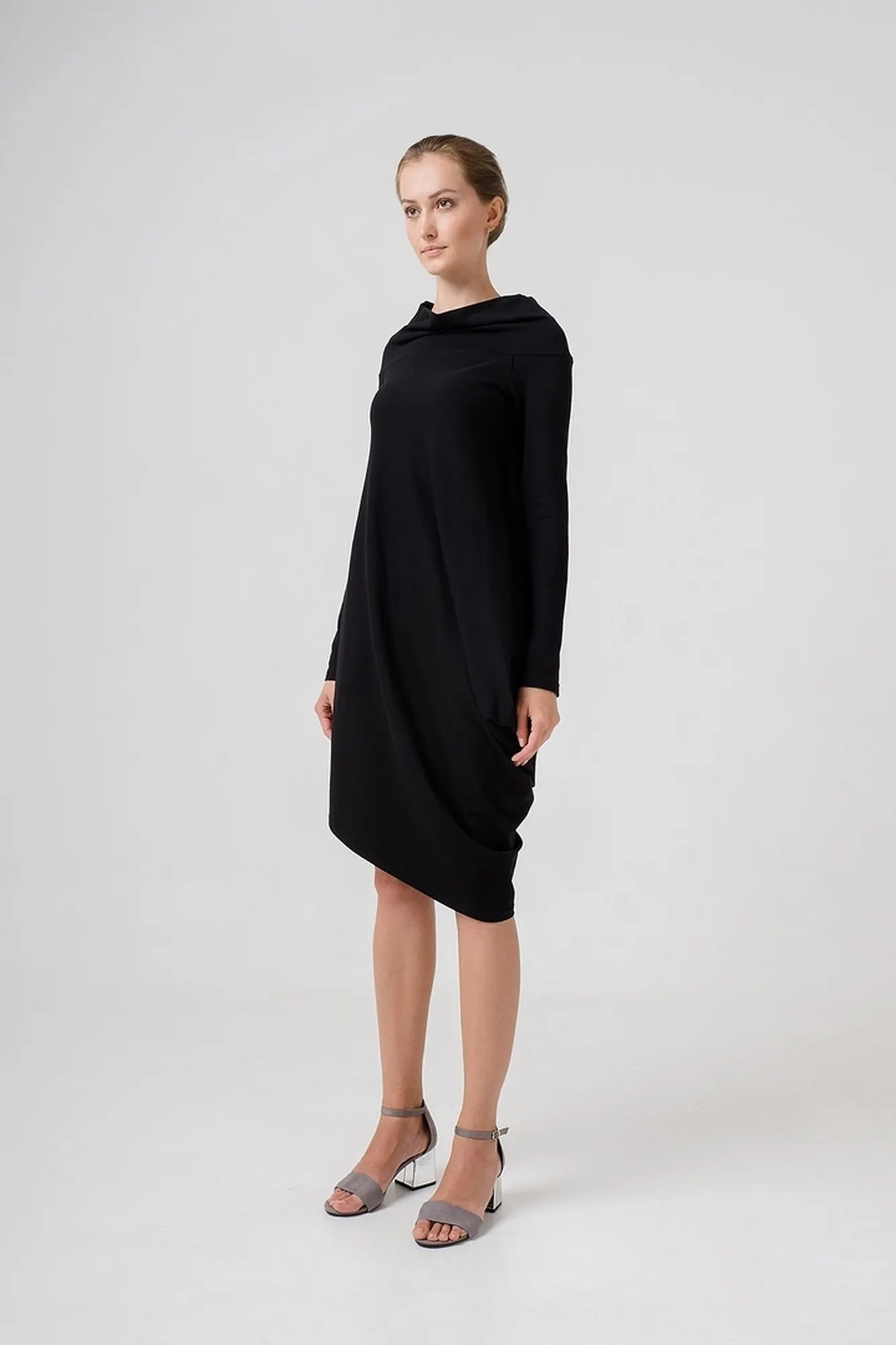 Платье «V.N2 Black» — 3