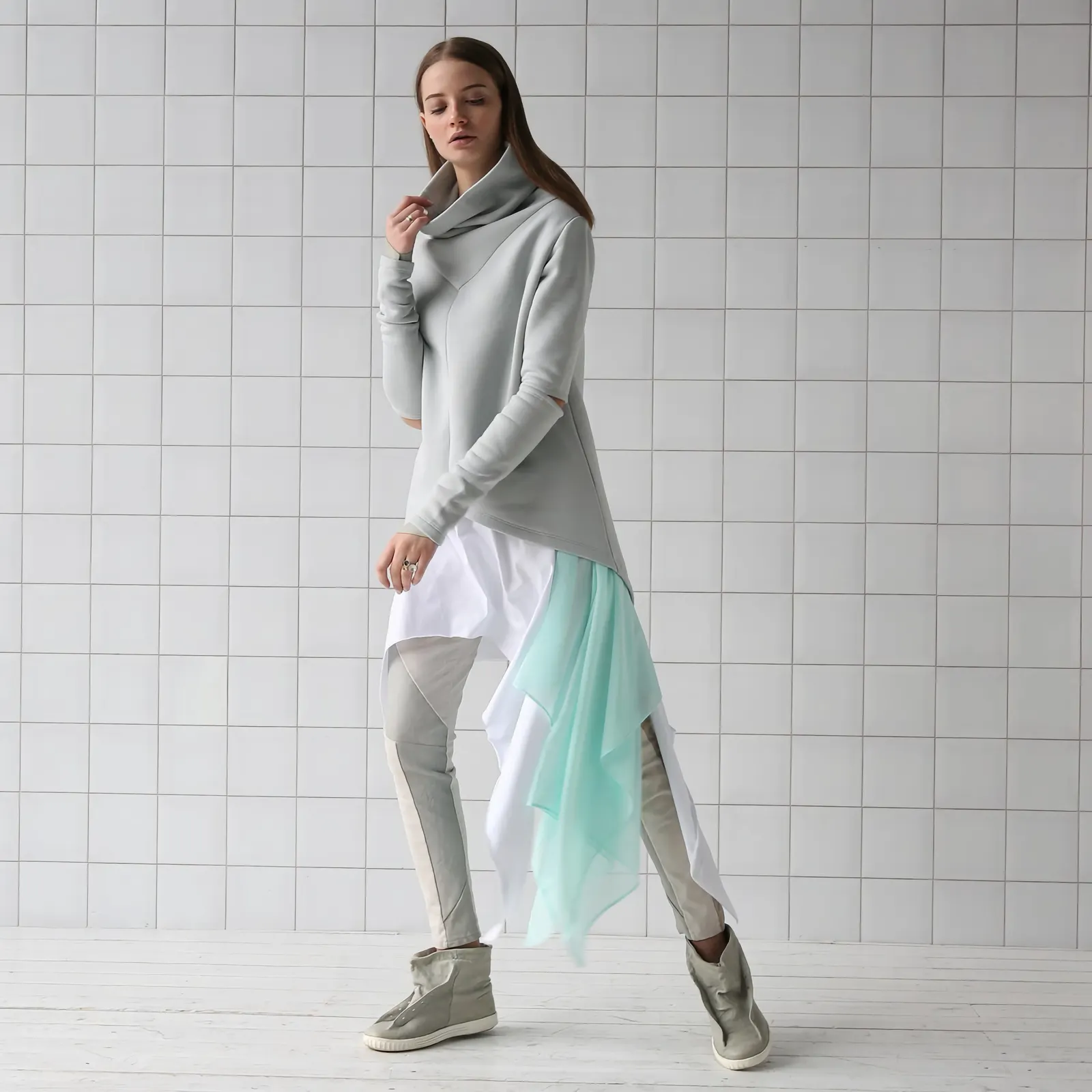 Свитшот «Umi Silver» — 3