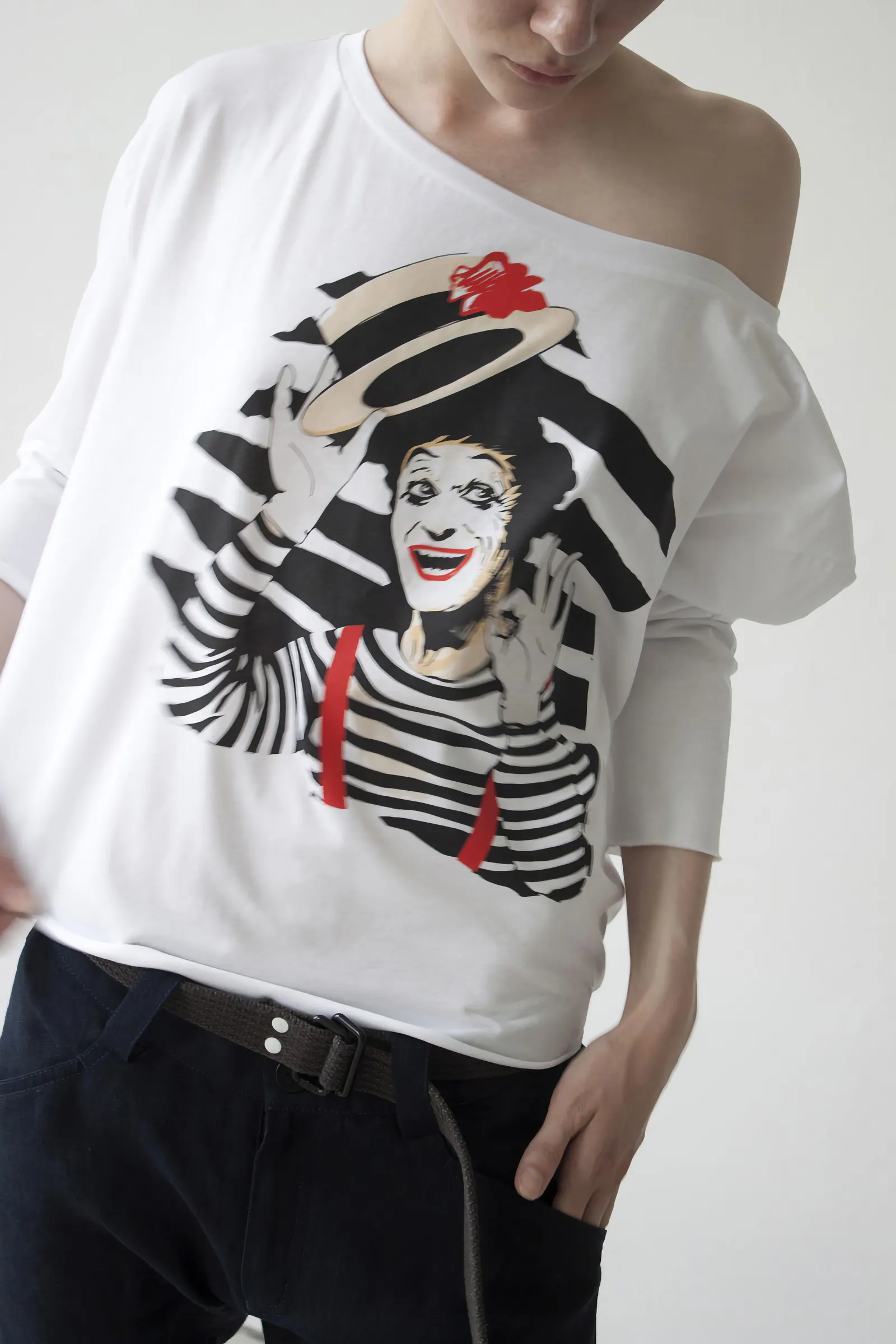 Женская футболка «Marcel Marceau» — 3