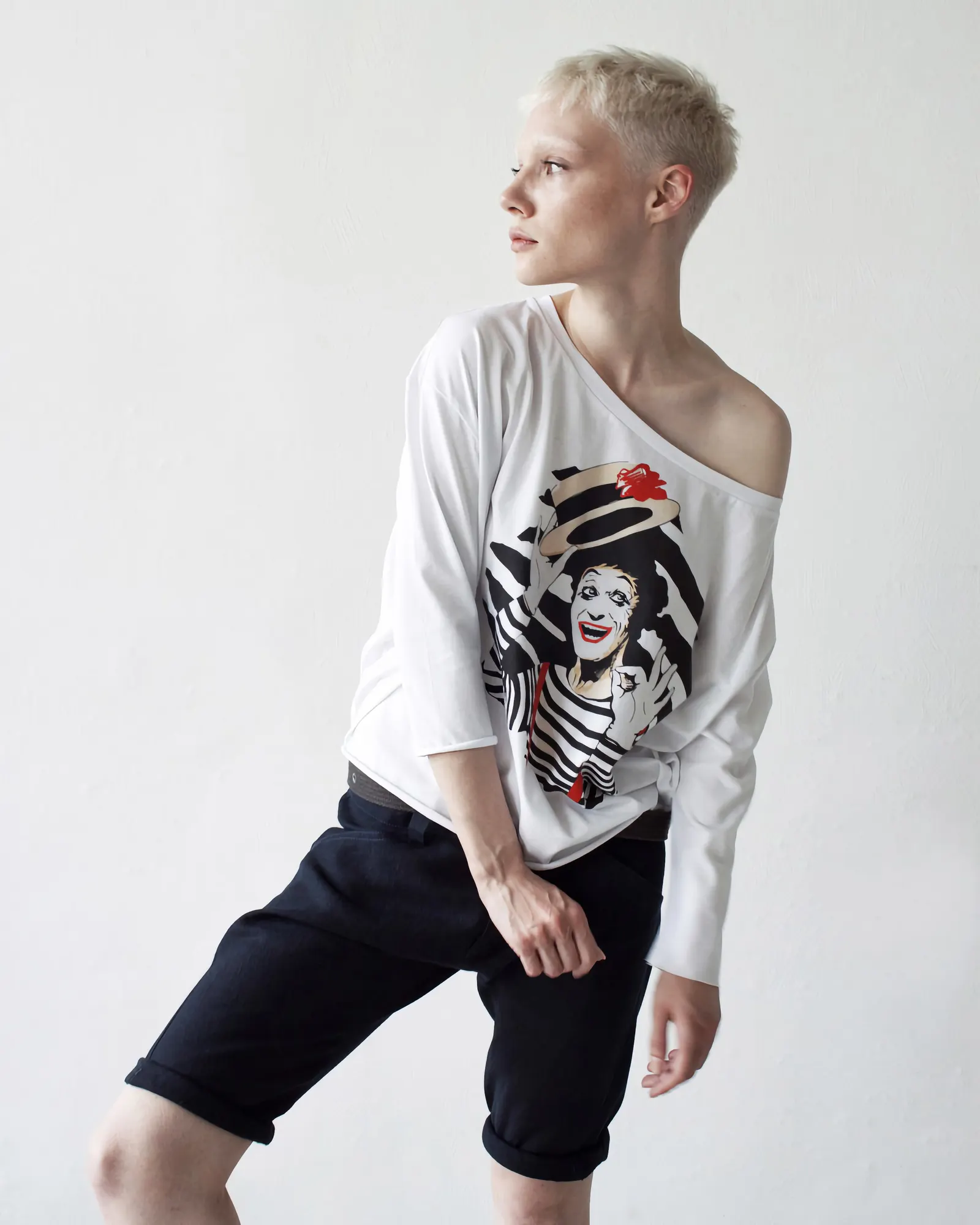 Женская футболка «Marcel Marceau» — 5