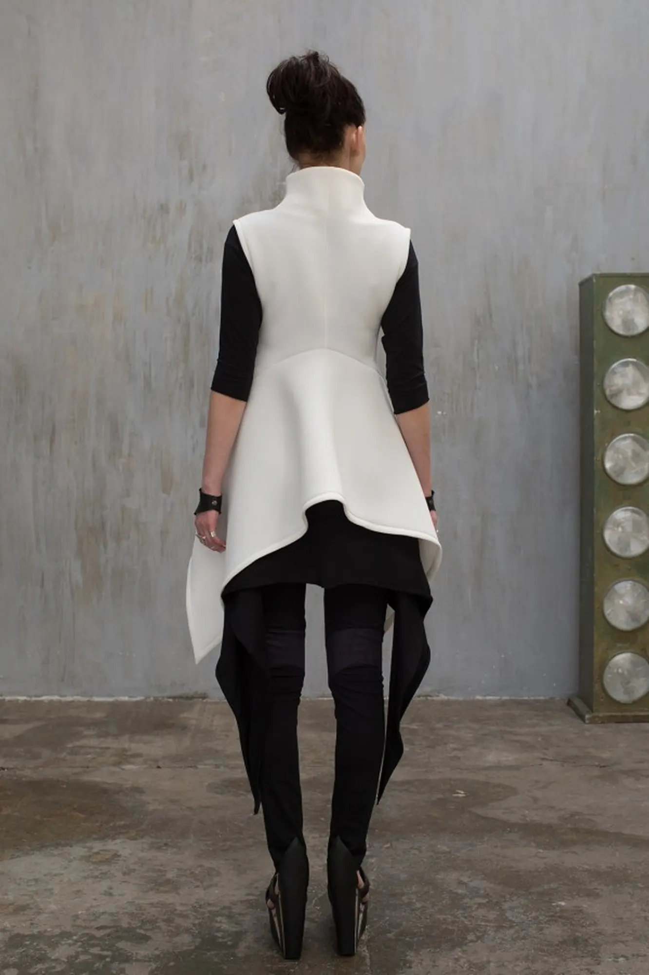 Жилет «Leia White» — 4